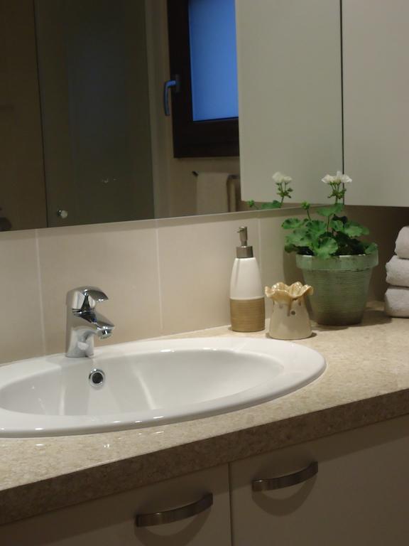 Petralona Apartment Agios Athanasios Номер фото