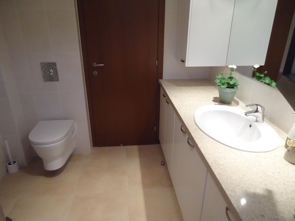 Petralona Apartment Agios Athanasios Екстер'єр фото