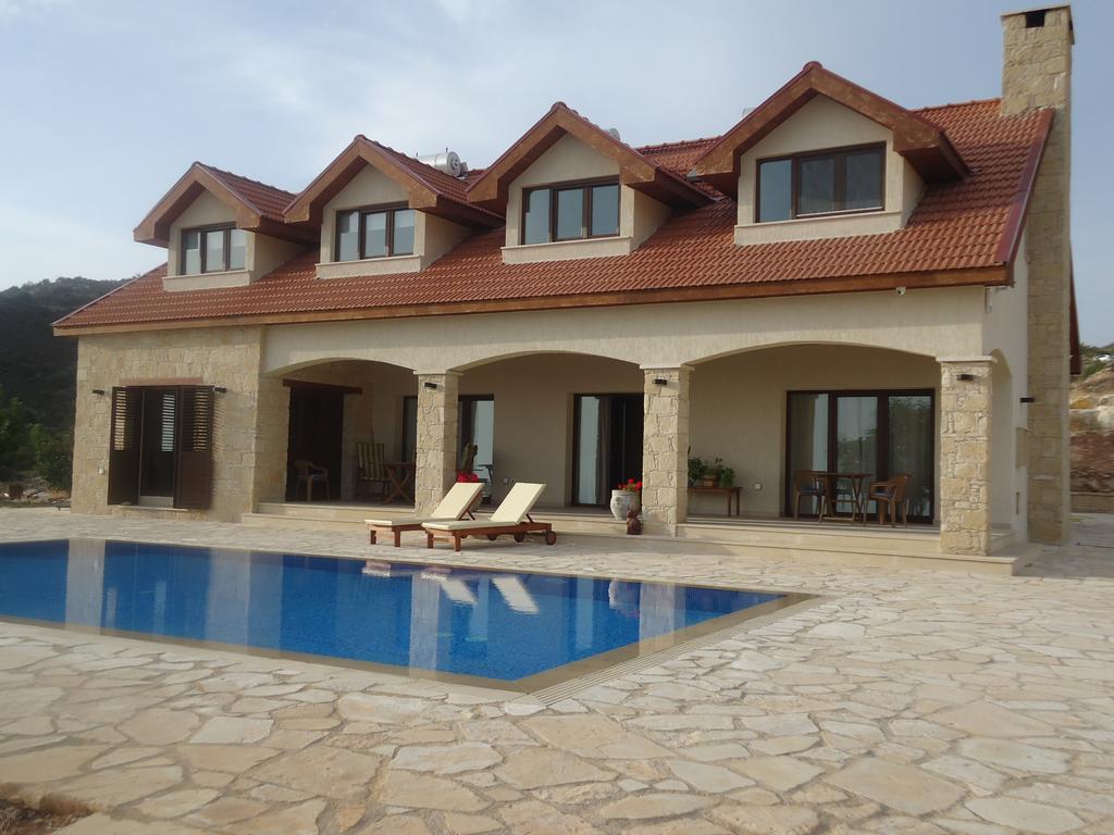 Petralona Apartment Agios Athanasios Номер фото