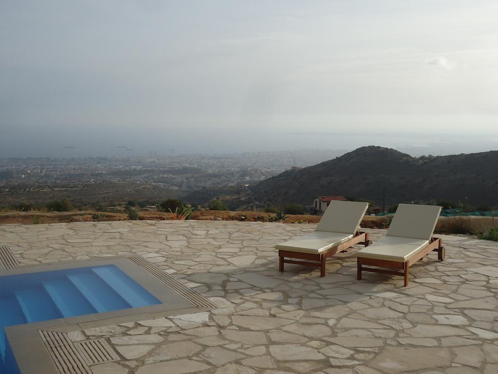 Petralona Apartment Agios Athanasios Екстер'єр фото